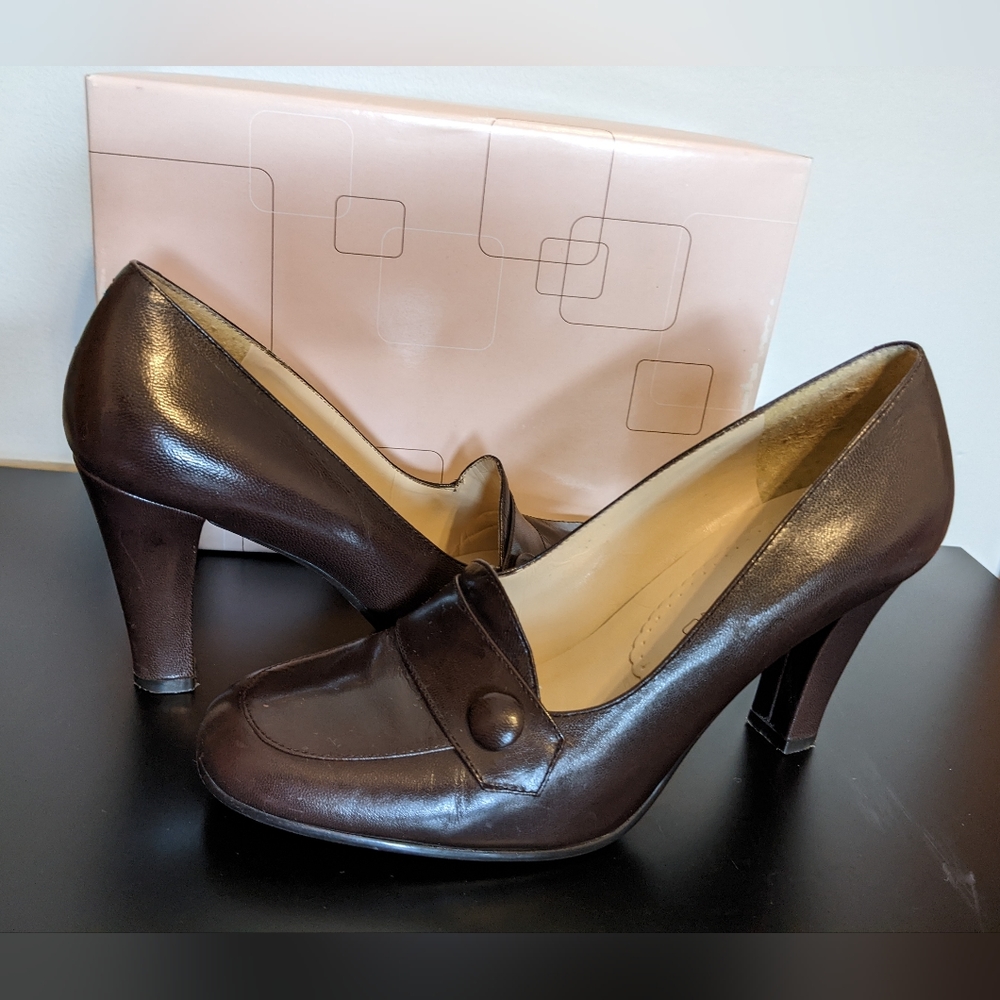 Bandolino pumps